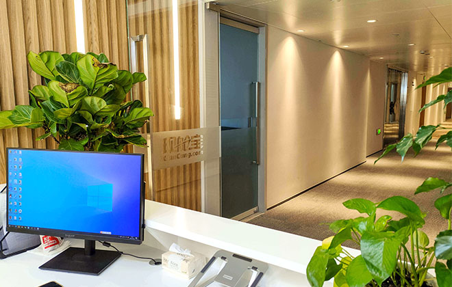 _0000_办公室照片 2